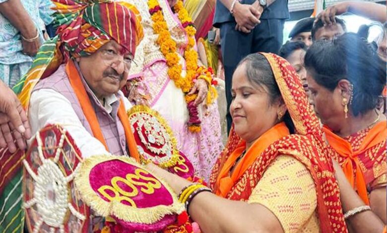बहन-बेटियों-को-भारतीय-संस्कृति-से-जुड़े-संस्कार-दें-:-मंत्री-विजयवर्गीय