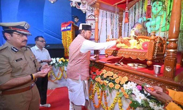 मंत्री-सारंग-केंद्रीय-जेल-भोपाल-में-आयोजित-कार्यक्रम-में-हुए-शामिल