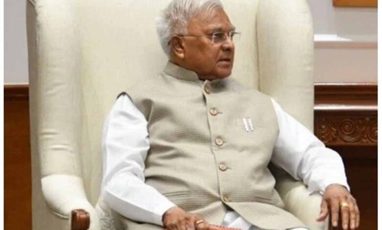 राज्यपाल-पटेल-ने-सुना-कार्यक्रम-मन-की-बात