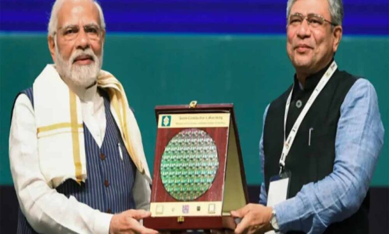 पीएम-मोदी-ने-खुद-को-राष्ट्र-के-लिए-समर्पित-किया:-अश्विनी-वैष्णव