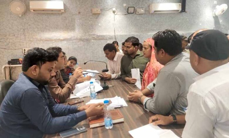 ग्रामीणों-का-नशे-के-खिलाफ-मोर्चा,-जनदर्शन-में-सौंपा-ज्ञापन,-अपर-कलेक्टर-ने-दिए-जांच-के-आदेश