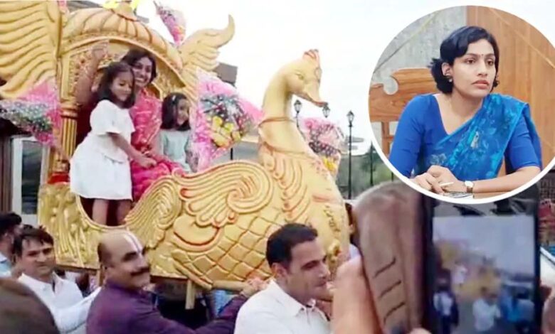 पालकी-में-विदा-हुईं-ias-संस्कृति-जैन,-15-महीने-में-छोड़ी-गहरी-छाप;-लोगों-की-आंखें-भीग-उठीं
