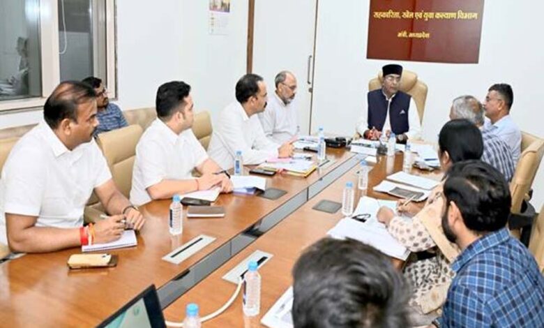 मंत्री-विश्वास-कैलाश-सारंग-ने-की-विकसित-भारत-यंग-लीडर्स-डायलॉग-2026,-खेलो-एमपी-यूथ-गेम्स-और-यूनिटी-मार्च-की-तैयारियों-की-समीक्षा