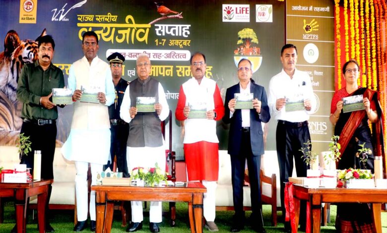 जहां-भी-उपयुक्त-जगह-मिले-पेड़-जरूर-लगाए-जाएं-:-राज्यपाल-पटेल