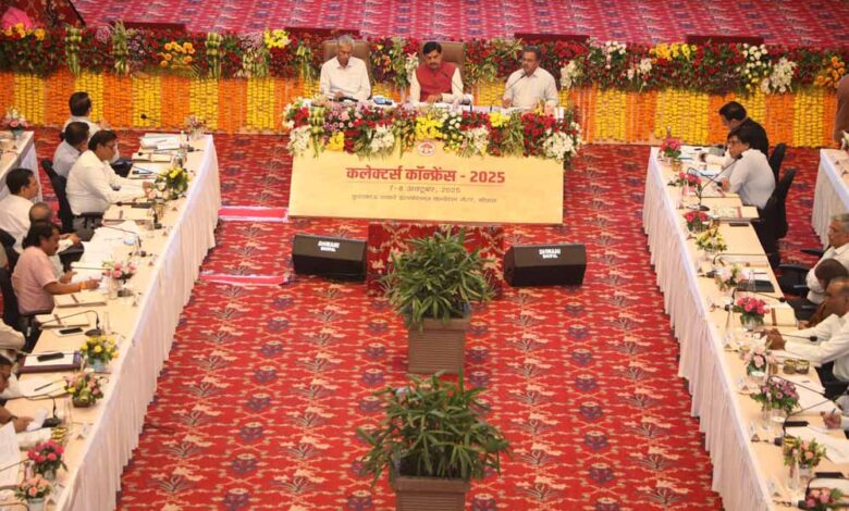 जिले-की-औद्योगिक-और-आर्थिक-संभावनाओं-का-अध्ययन-कर-बनायें-कार्ययोजना