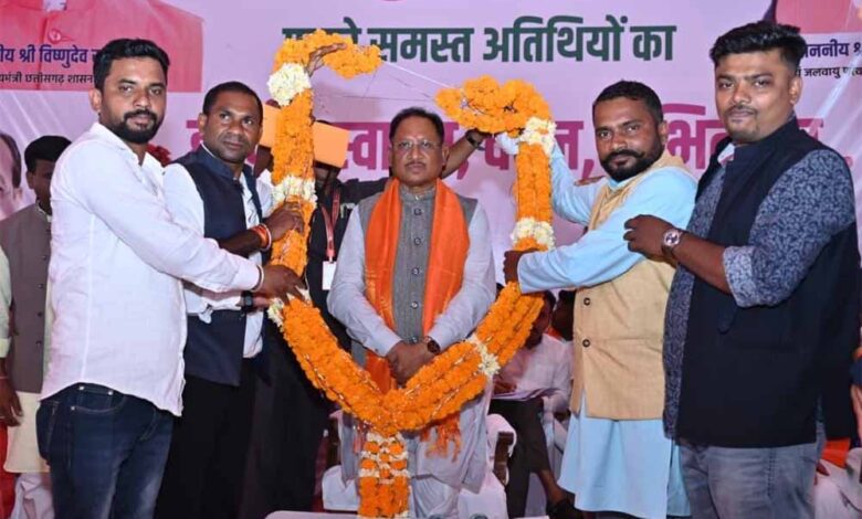 मुख्यमंत्री-विष्णुदेव-साय-सर्व-पिछड़ा-वर्ग-समाज-के-स्थापना-दिवस-में-हुए-शामिल