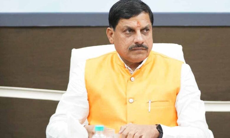 कार्बाइड-गन-से-घायल-बच्चों-और-नागरिकों-का-उपचार-सर्वोच्च-प्राथमिकता-में-हो-:-मुख्यमंत्री-डॉ.-यादव