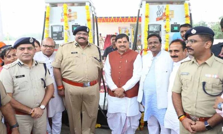 मुख्यमंत्री-डॉ.-यादव-ने-किया-पुलिस-वेलफेयर-सोसाइटी-के-पेट्रोल-पंप-का-लोकार्पण