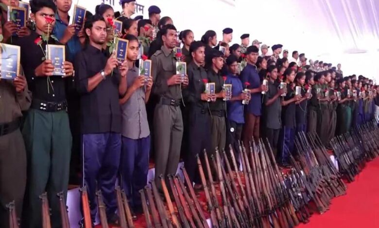 जगदलपुर-:-नई-राह-माओवाद-वर्दी-की-जगह-अब-होटल-की-यूनिफॉर्म,-नई-जिंदगी-की-शुरुआत