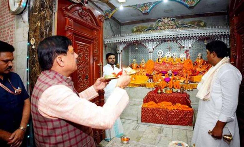 मुख्यमंत्री-डॉ.-यादव-ने-सीतामढ़ी-के-पुनौरा-धाम-में-माता-जानकी-के-दर्शन-कर-की-पूजा-अर्चना