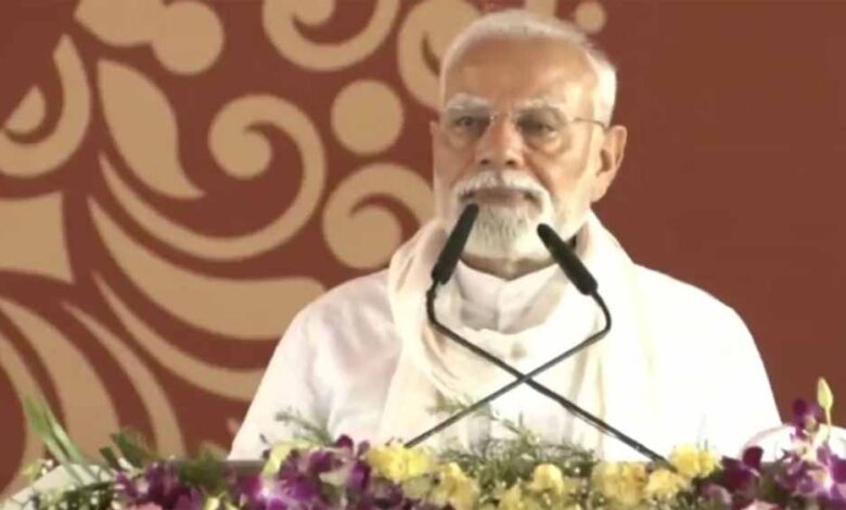 दिल्ली-धमाकों-पर-पीएम-मोदी-का-सख्त-संदेश:-भूटान-से-दिया-ऐक्शन-का-संकेत