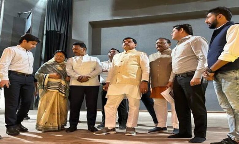 मुख्यमंत्री-डॉ.-यादव-ने-ऐतिहासिक-और-धार्मिक-धरोहर-गोपाल-मंदिर-का-किया-औचक-निरीक्षण