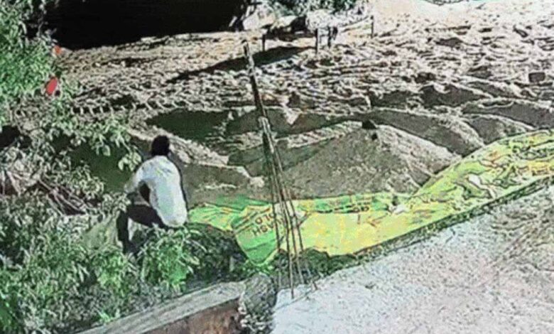 किसान-की-चालाकी-से-पकड़ा-गया-धान-चोर,-पुलिस-ने-तुरंत-भेजा-जेल