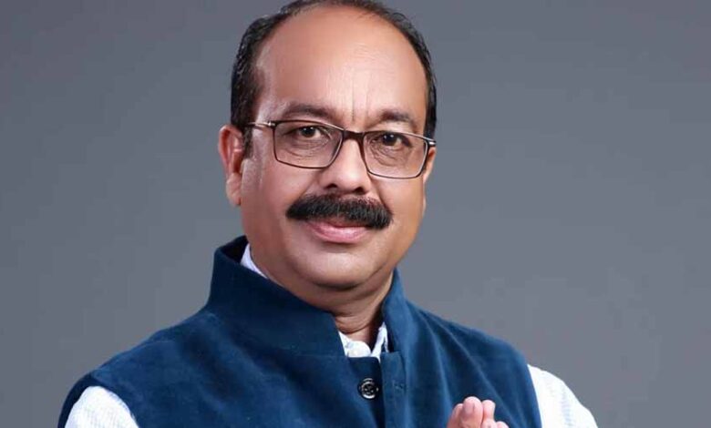 उप-मुख्यमंत्री-अरुण-साव-का-दावा:-प्रदेश-में-धान-खरीदी-की-पुख़्ता-व्यवस्था,-पहले-दिन-20-हजार-क्विंटल-खरीद