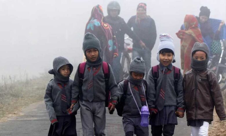 भोपाल-में-नवंबर-की-सबसे-सर्द-रात,-पारा-5.2°c-तक-गिरा;-बच्चे-ठिठुरते-हुए-स्कूल-पहुंचे