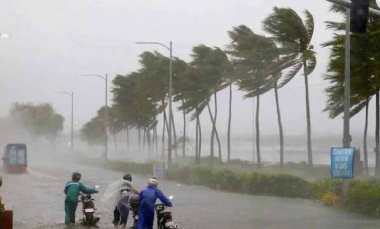 तूफान-सेन्यार-का-प्रभाव:-बंगाल-की-खाड़ी-में-सिस्टम-सक्रिय,-अगले-48-घंटे-भारी-बारिश-का-अलर्ट