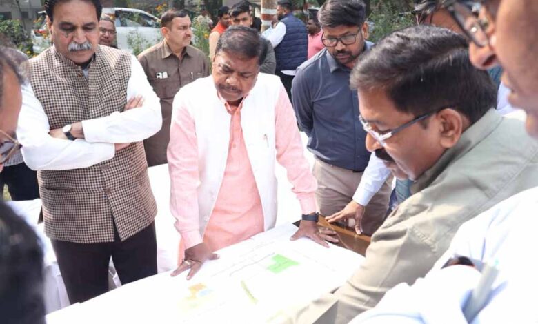 वन-मंत्री-केदार-कश्यप-ने-नंदनवन-नंदन-पक्षी-विहार-का-किया-निरीक्षण