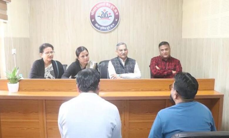दुर्ग-पुलिस-की-नई-पहल:-हर-रविवार-प्रताड़ित-पुरुषों-को-मिलेगा-न्याय-का-मंच