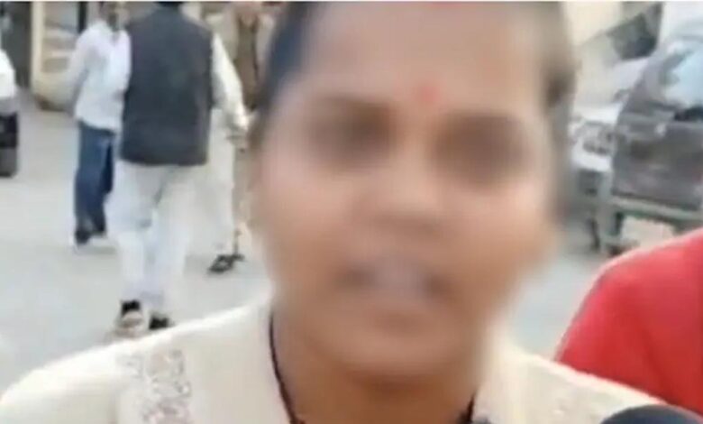 दहेज-न-मिलने-पर-पति-ने-पत्नी-का-13-मिनट-का-अश्लील-वीडियो-रिश्तेदारों-को-भेजा,-पोर्न-स्टार-बनने-की-सनक-का-किया-खुलासा