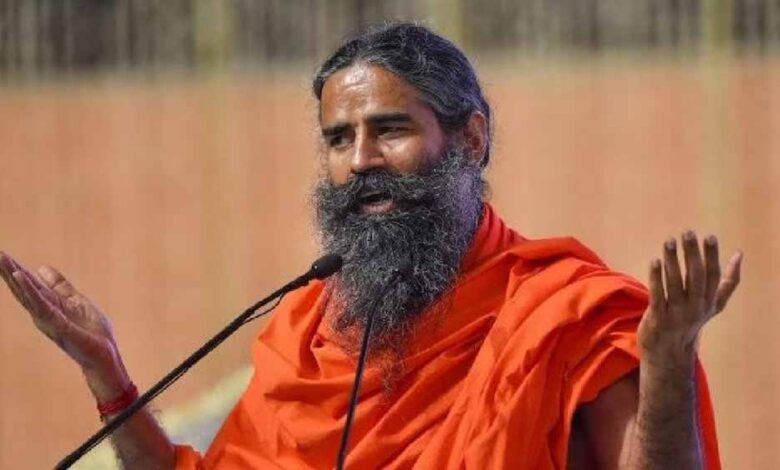 पर्दे-डाल-लो,-एयर-प्यूरीफायर-अमीरों-का-चोचला—-दिल्ली-के-प्रदूषण-पर-योगगुरु-रामदेव-का-बयान