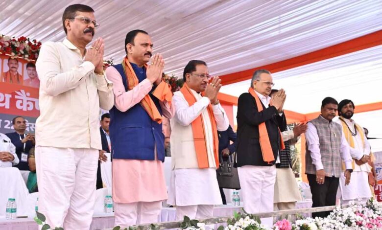 ‘मनखे-मनखे-एक-समान’-की-भावना-को-साकार-करता-मेगा-हेल्थ-कैम्प-:-मुख्यमंत्री-विष्णु-देव-साय
