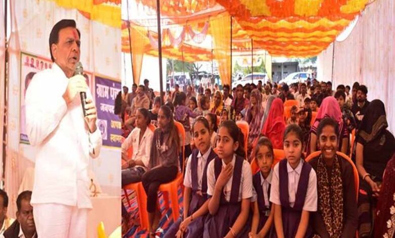 विद्युत-के-क्षेत्र-में-प्रदेश-ने-नए-नए-आयाम-किए-हैं-स्थापित-:-उप-मुख्यमंत्री-देवड़ा