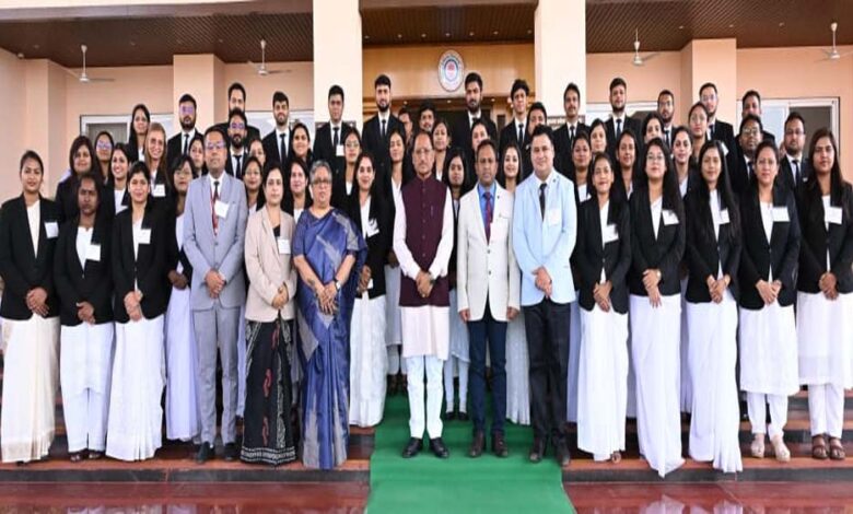 प्रशिक्षु-न्यायाधीश-लोकतंत्र-के-तीसरे-स्तंभ-के-रूप-में-निभाएंगे-महत्वपूर्ण-भूमिका-:-मुख्यमंत्री-साय