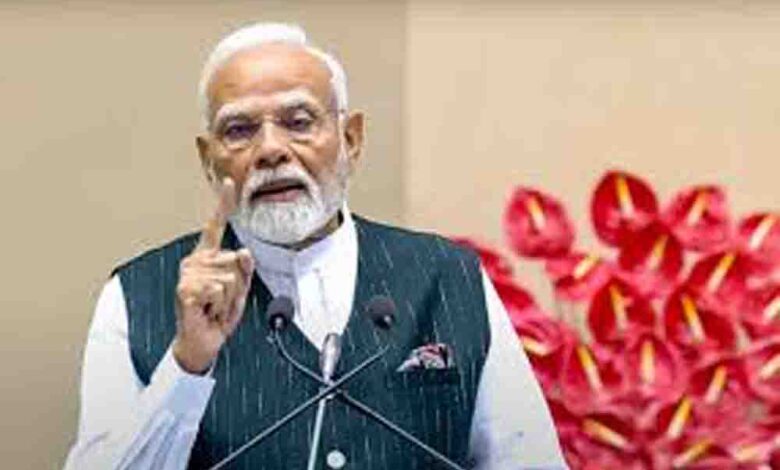 कूचबिहार-में-गरजे-पीएम-मोदी,-बंगाल-में-टीएमसी-के-सिंडिकेट-राज-और-भ्रष्टाचार-के-अंत-का-किया-शंखनाद