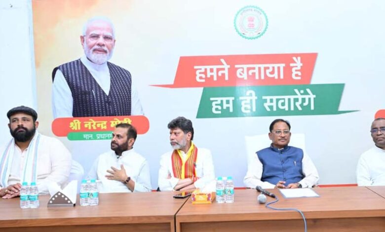 बंगाली-नववर्ष-मिलन-समारोह-में-शामिल-हुए-मुख्यमंत्री-विष्णुदेव-साय