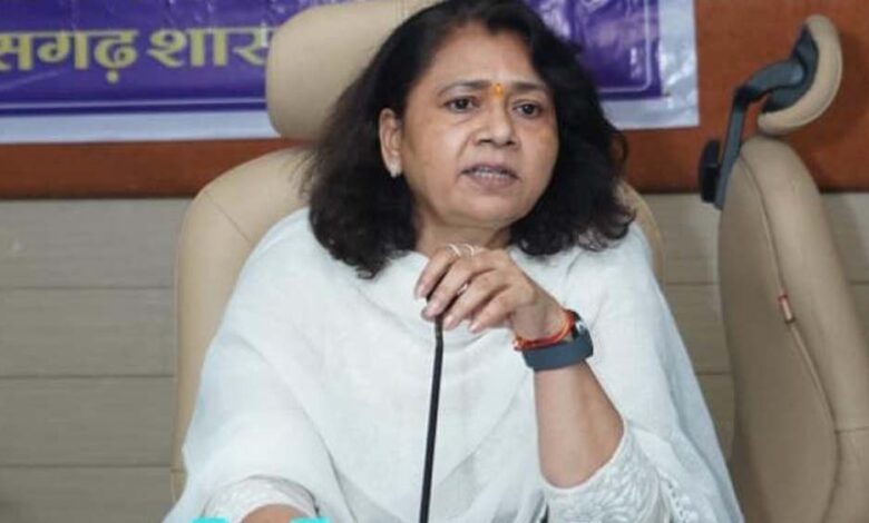 पोषण-20-के-प्रभावी-क्रियान्वयन-से-ही-कुपोषण-पर-लगेगा-निर्णायक-अंकुश-:-संचालक-डॉ.-रेणुका-श्रीवास्तव