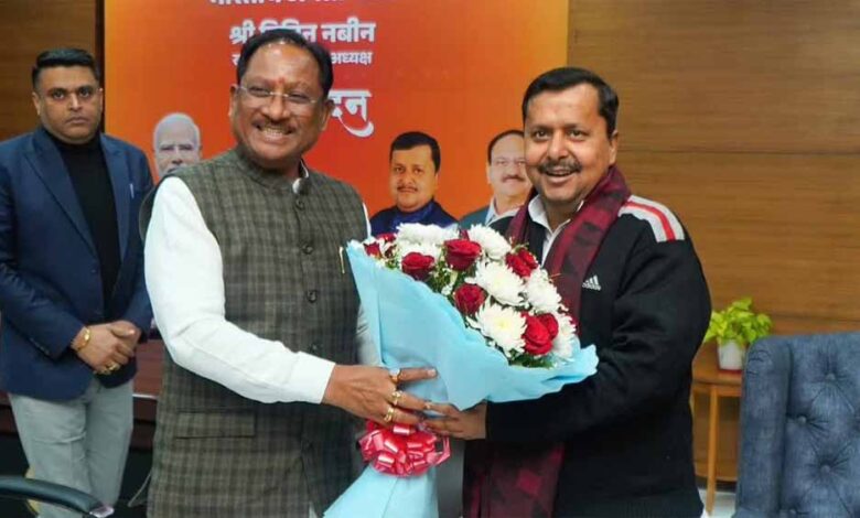 bjp-अध्यक्ष-नितिन-नवीन-से-मिले-cm-साय,-छत्तीसगढ़-विकास-को-लेकर-हुई-अहम-चर्चा