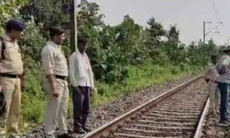जगदलपुर-रेलवे-स्टेशन-पर-‘शेरा’-की-तैनाती,-ट्रेनों-में-चला-एंटी-सैबोटॉज-और-नारकोटिक्स-अभियान