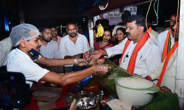 कवर्धा-को-मिली-नई-सौगात-उप-मुख्यमंत्री-विजय-शर्मा-ने-किया-“मित्र-मिलन-चौपाटी”-का-भव्य-लोकार्पण
